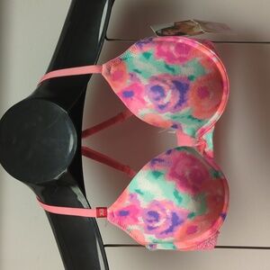 So Junior 95% Cotton T-Shirt Bra J Hook Bright Floral Print NWT